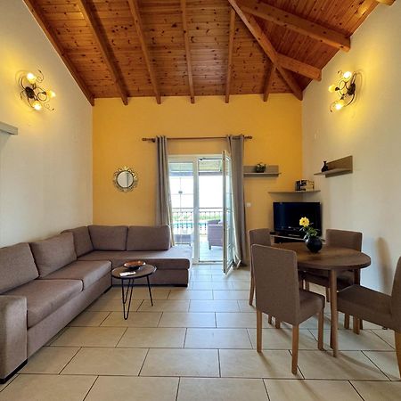 Villa Neptune Livathos  外观 照片