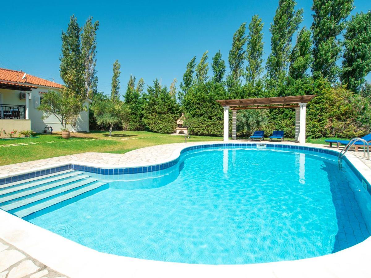 Villa Neptune Livathos  外观 照片