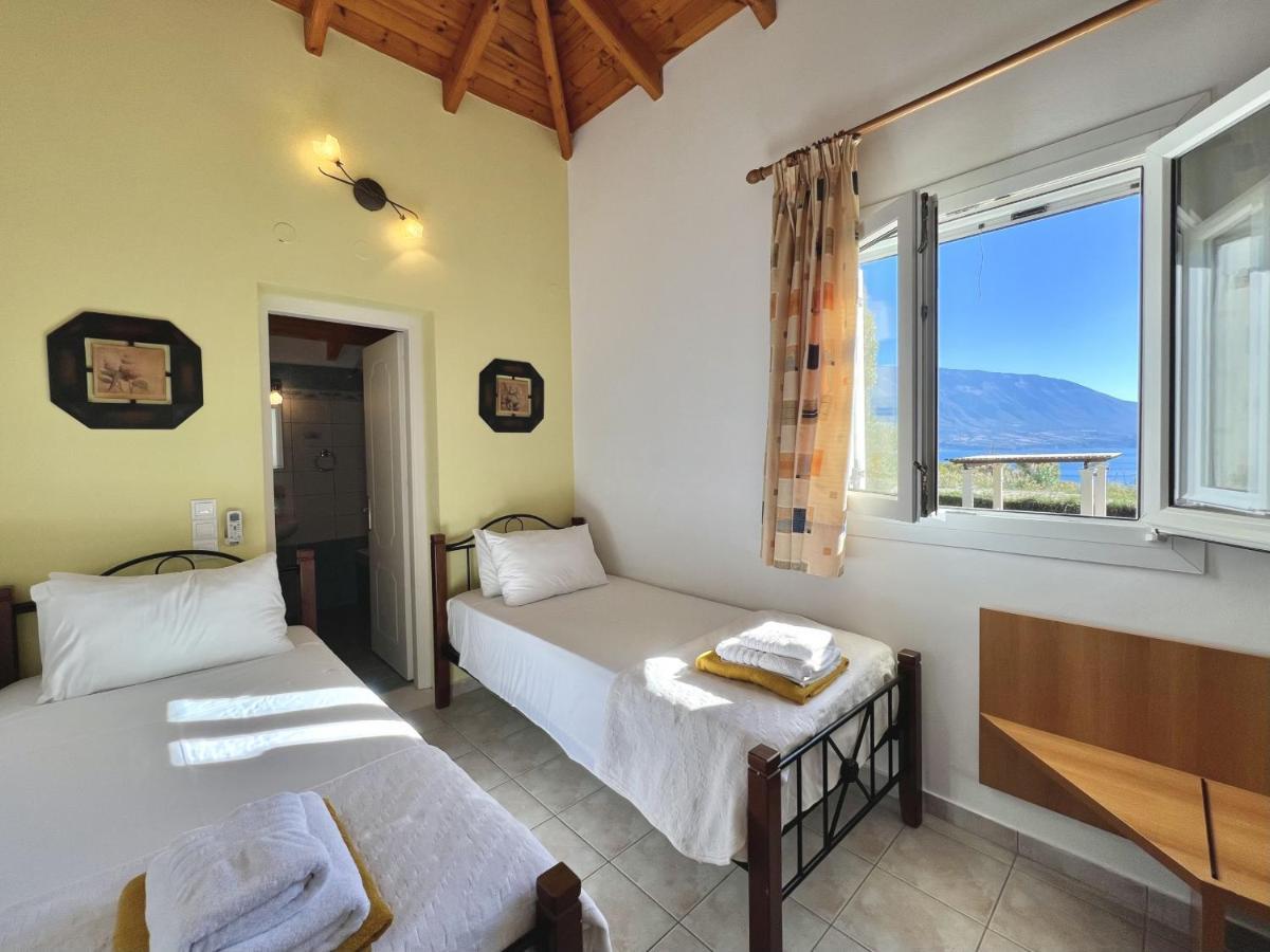 Villa Neptune Livathos  外观 照片