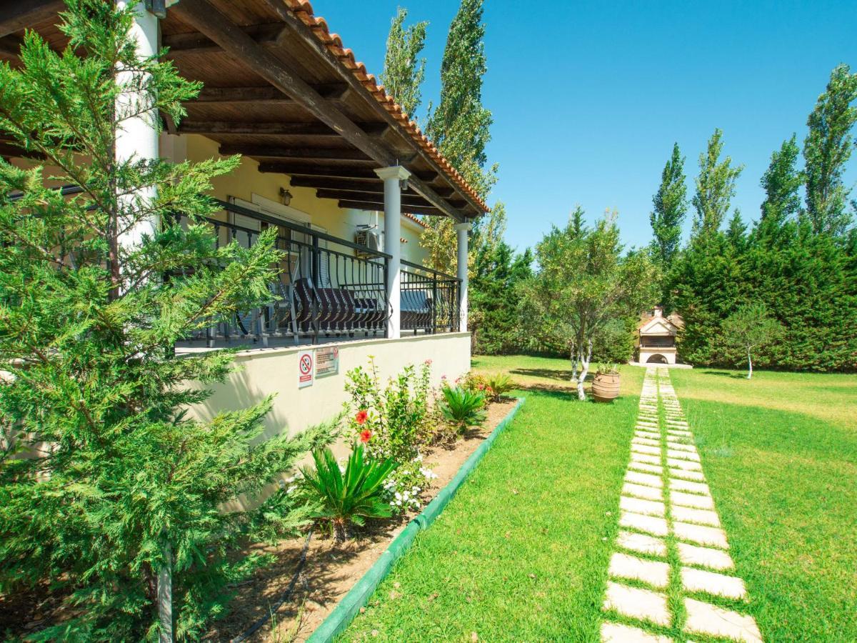 Villa Neptune Livathos  外观 照片