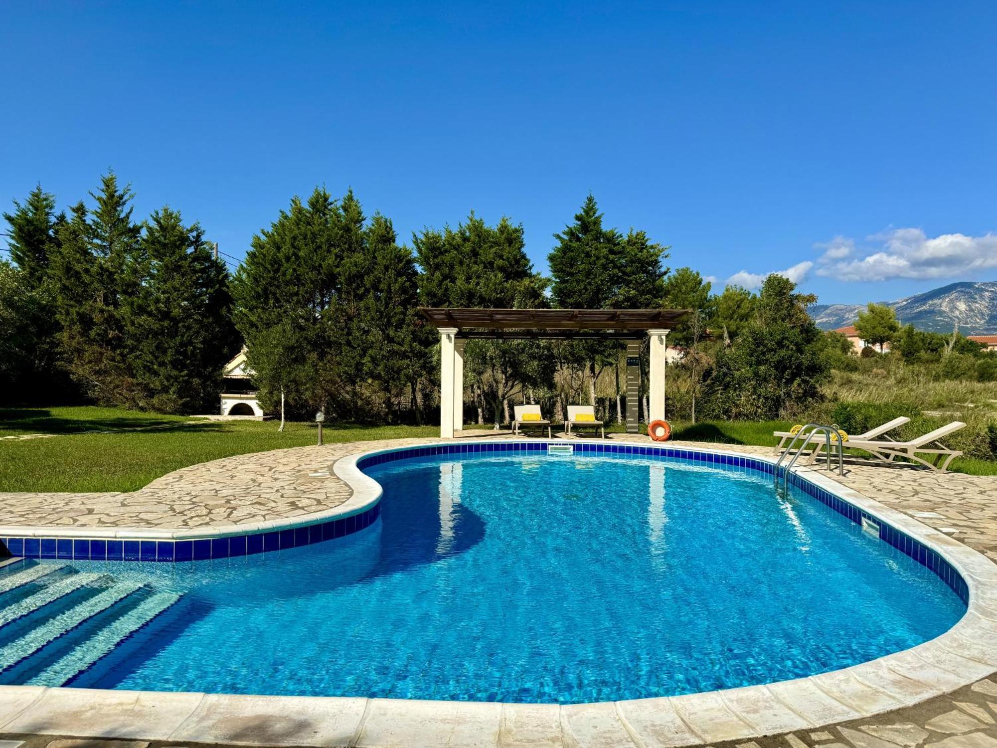 Villa Neptune Livathos  外观 照片