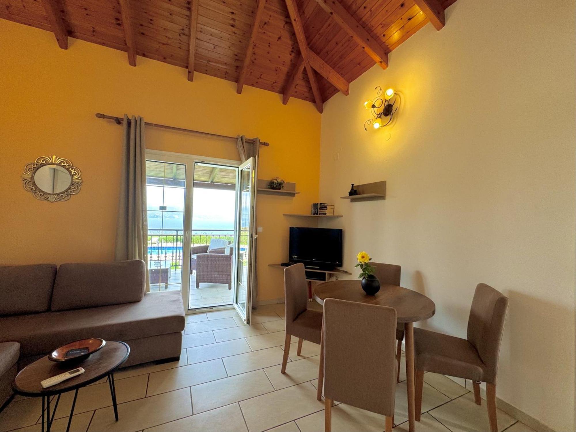 Villa Neptune Livathos  外观 照片